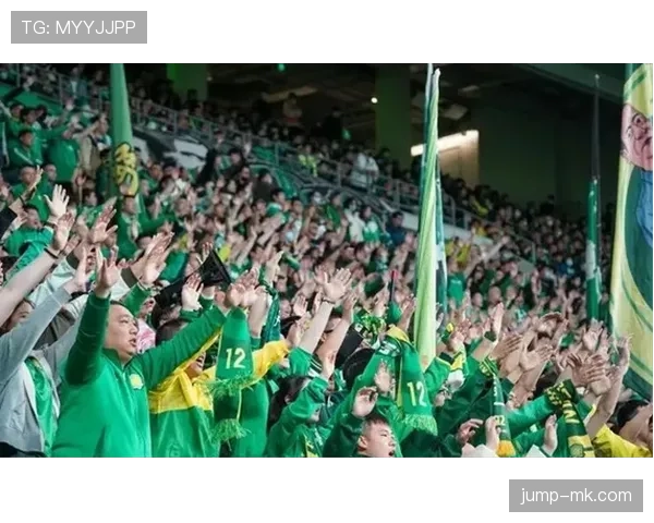 北京国安战歌点燃斗志，新赛季剑指辉煌