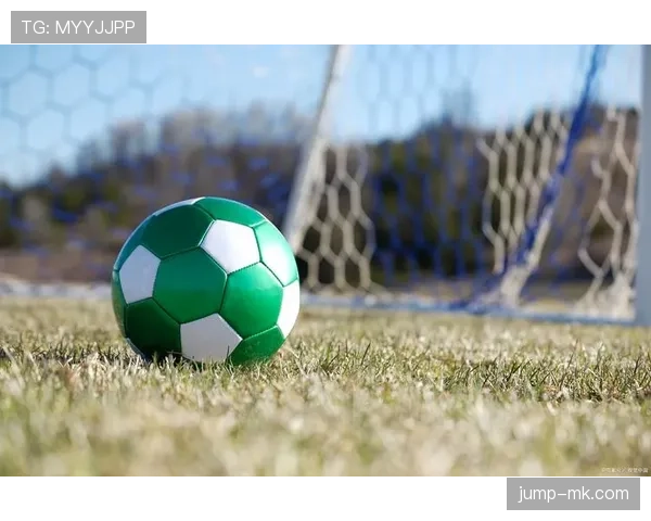 卢卡库重返巅峰表现稳健，或将影响足球界未来趋势分析